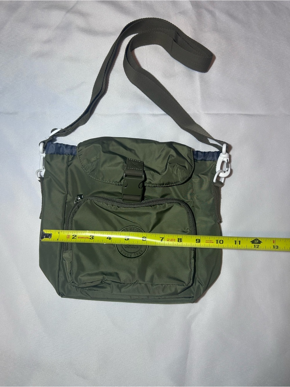 Olive Green Adidas Mini 3.0 Nylon Streetwear Athleisure Backpack/Shoulder Ba - Picture 4 of 10